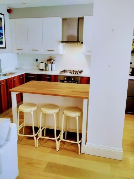 Appartement Superior 5* Kensington, London Flat + Free Wi-Fi Extérieur photo